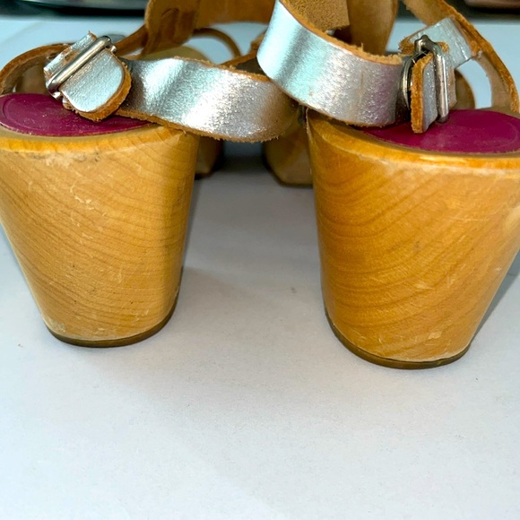 Swedish Hasbeens silver sandals - Picture 4 of 5